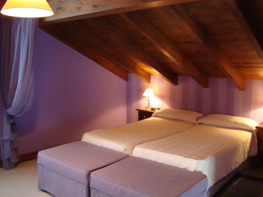 Posada Restaurante Prada A Tope Treceno ภายนอก รูปภาพ