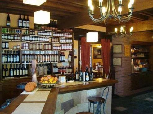 Posada Restaurante Prada A Tope Treceno ภายนอก รูปภาพ