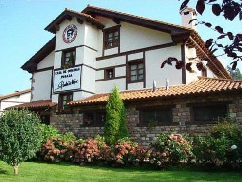Posada Restaurante Prada A Tope Treceno ภายนอก รูปภาพ