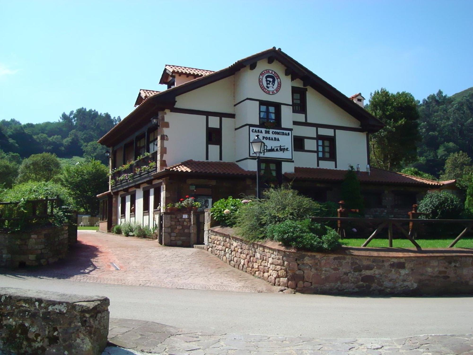 Posada Restaurante Prada A Tope Treceno ภายนอก รูปภาพ